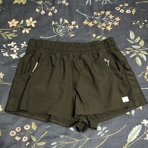 Vuori Dash Athletic Mid-Rise 2.5” Lightweight Running Shorts in Olive Green
